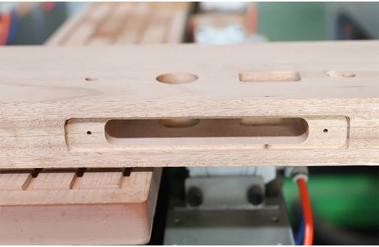 Cnc moulin &agrave; sous en bois massif25