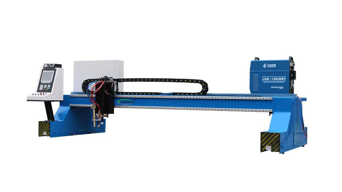 Couper de plasma CNC