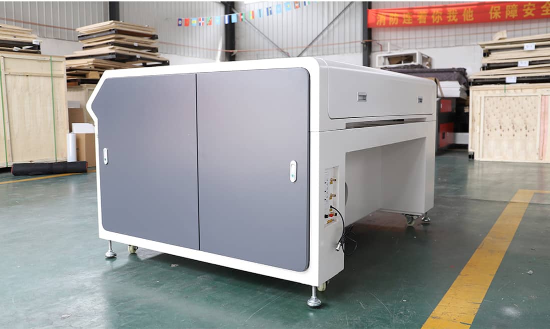 1390 CO2 Laser Machine3