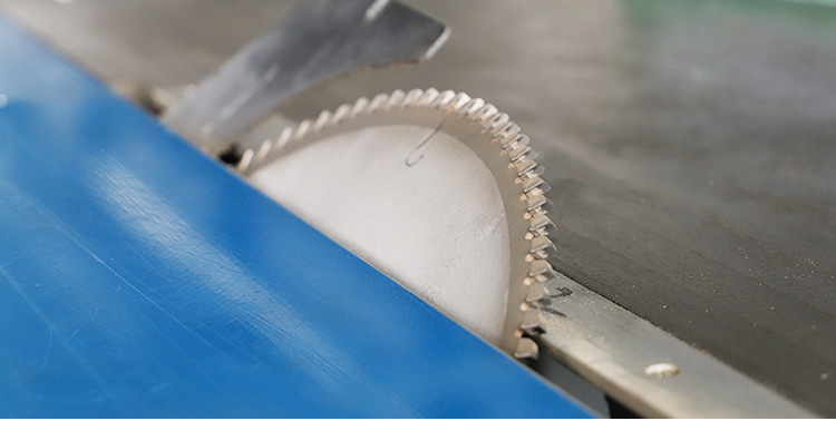 Scie &agrave; table &agrave; vendre