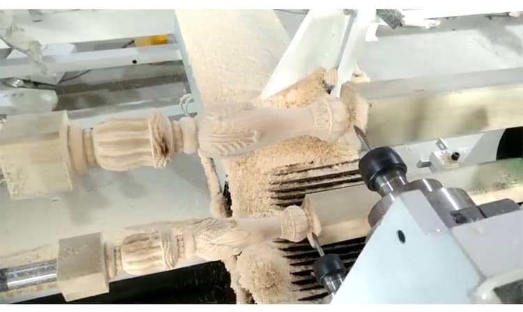 Outils de retournement du bois