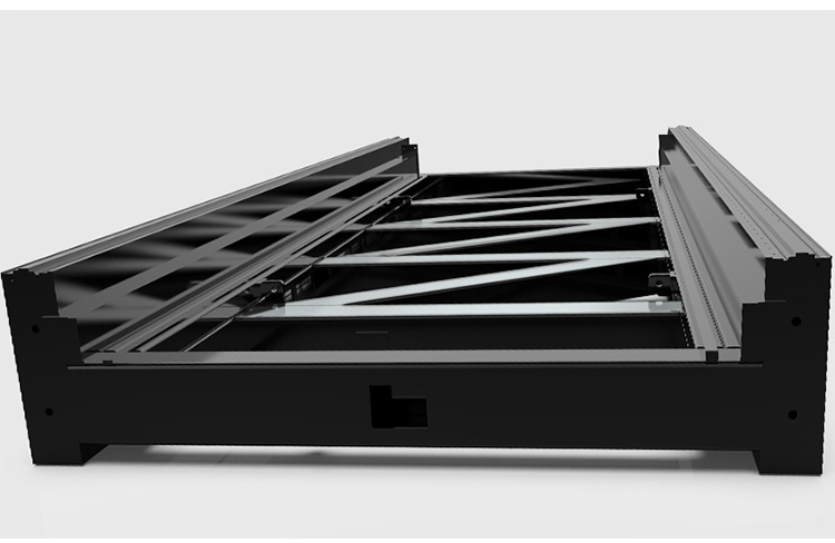 Corps de machine &agrave; d&eacute;couper &agrave; fibre optique