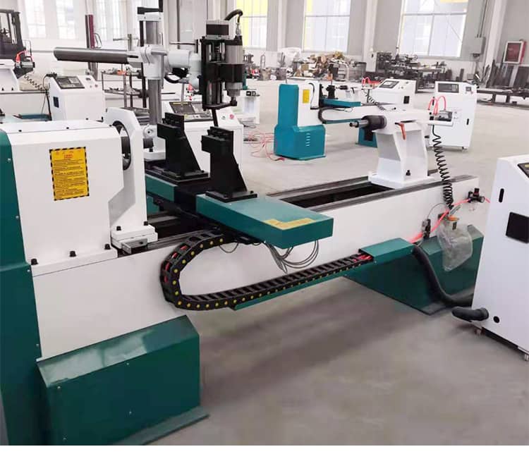 Outils de retournement du bois