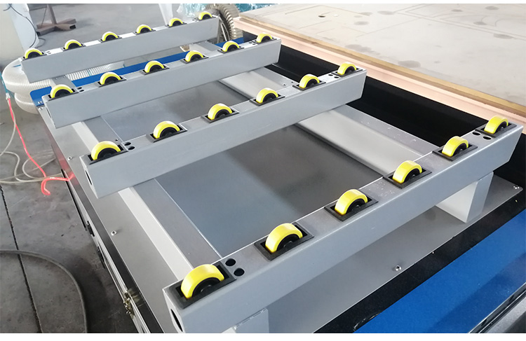 &Eacute;quipement de fabrication de l'armoire &agrave; vendre