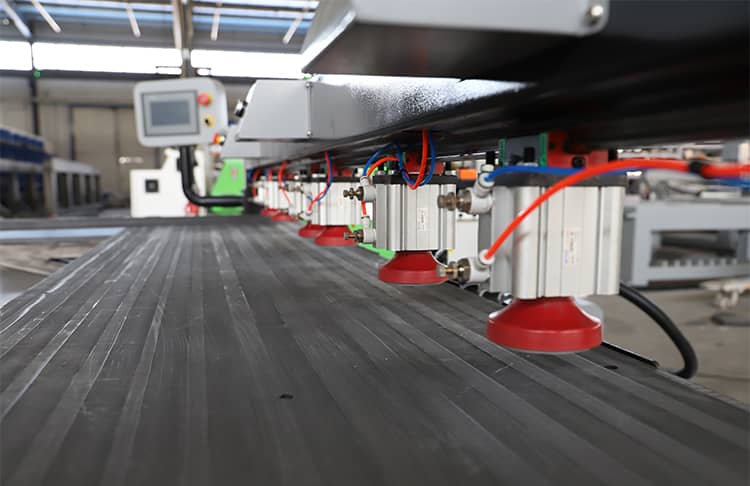 coupe-bois de foret en bois