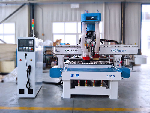 Machine de sculpture sur bois CNC